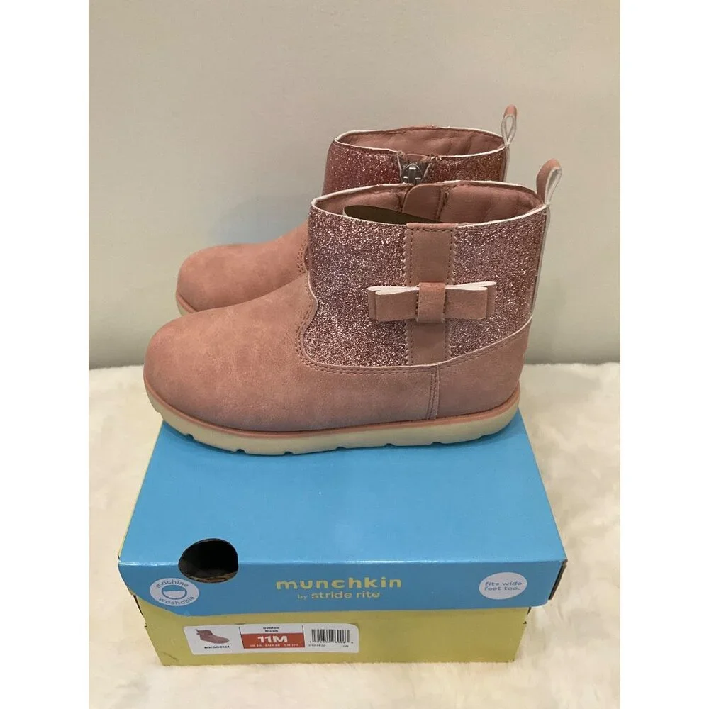 Munchkin by Stride Rite Girl's Size 11M Avalon Pink Glitter Side-Zip Boots NEW